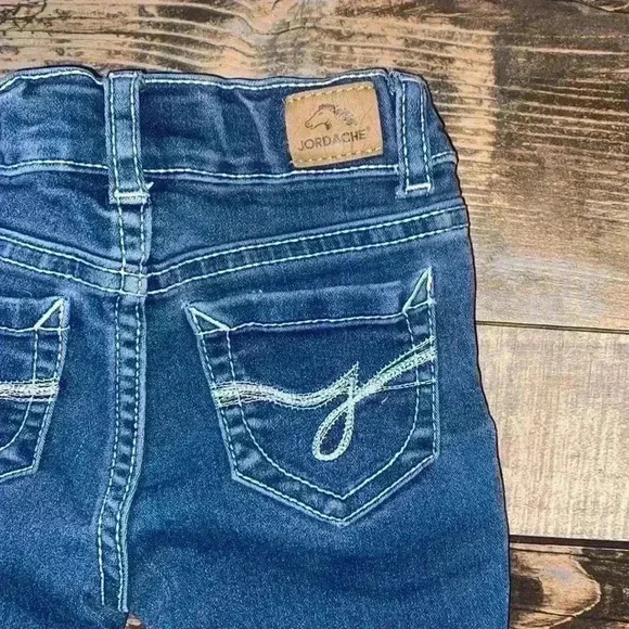 Girls Jordache Bootcut jeans size 2T - Picture 4 of 4